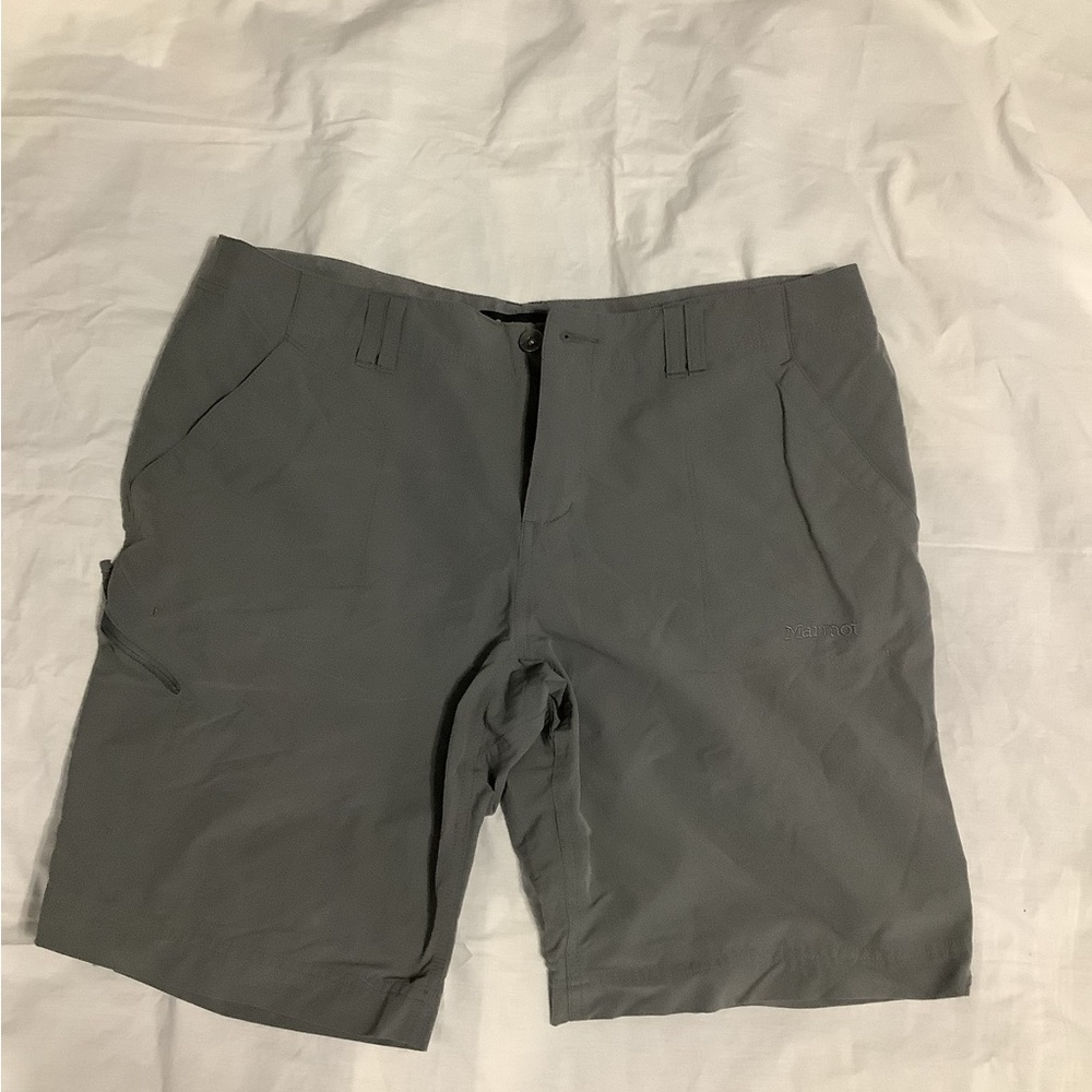 Marmot women's Charcoal Cargo Shorts 12